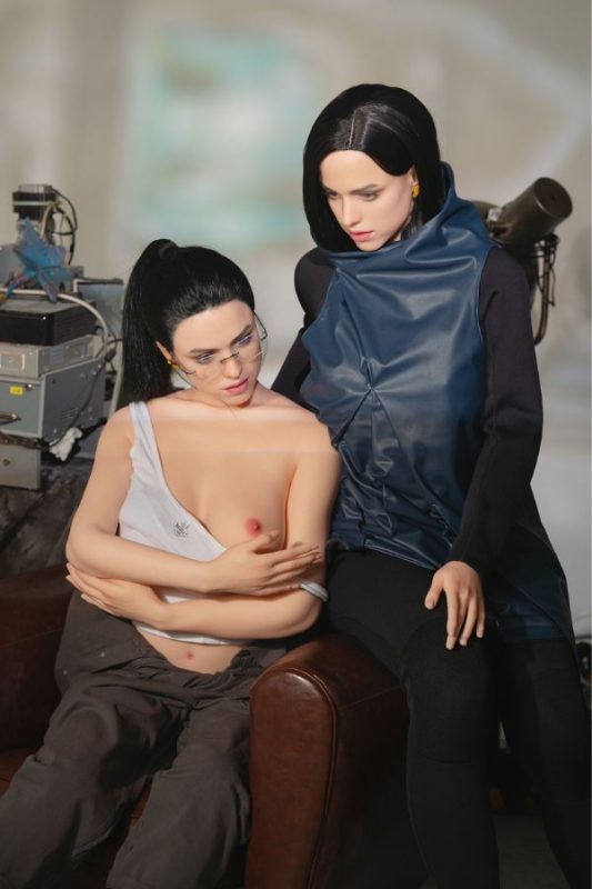 Gaming Death Stranding sexy doll